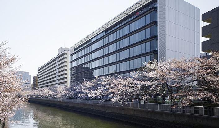 株式会社前川製作所